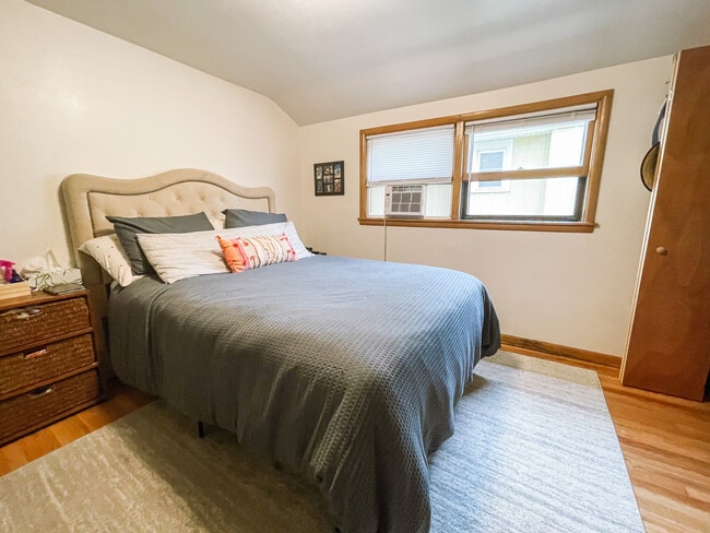 Bedroom 1 - 139 S 72nd St