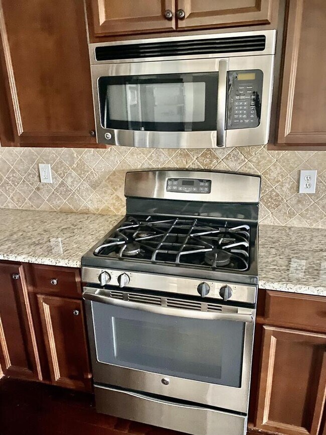 Foto del edificio - 12637 Holstein Ln