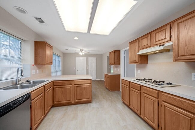 Foto del edificio - 3306 Cobblestone Creek Way