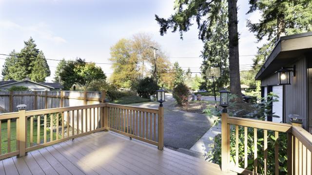 Building Photo - 4 bedroom in Bellevue WA 98005