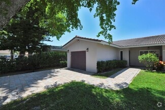 Building Photo - 11320 NW 35th Ct