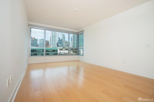 Building Photo - 239 Brannan St