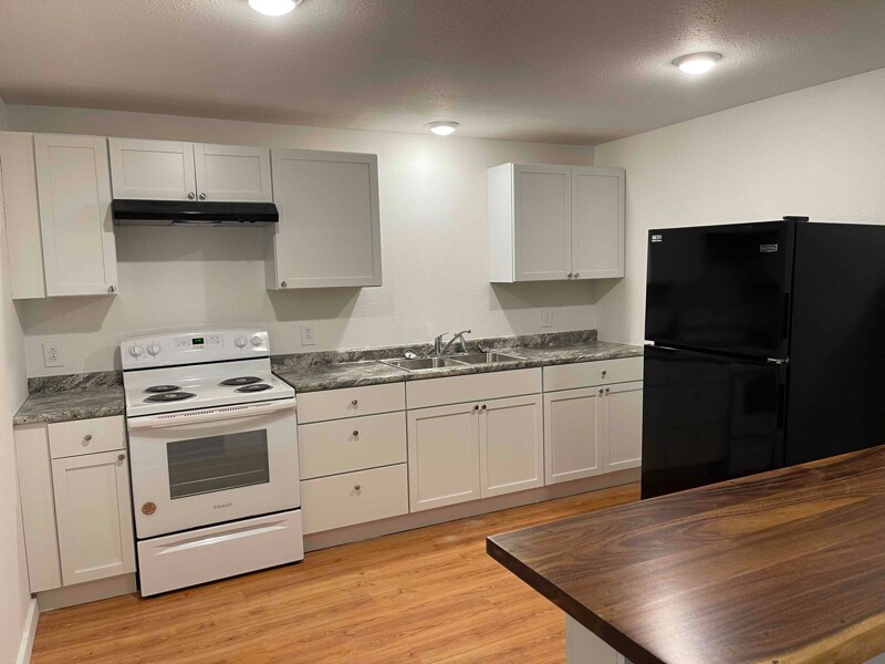 Foto principal - 116 E Morrison St
