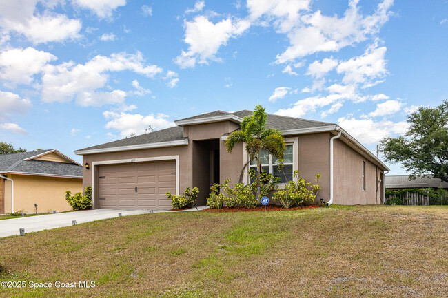 Building Photo - 1299 Buffing Cir SE