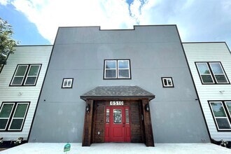 Building Photo - 6510 Goforth St