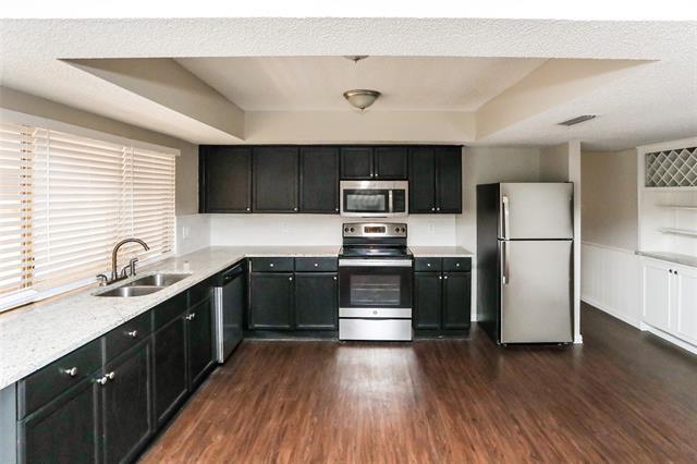 Foto del edificio - 710 Bluebonnet Dr