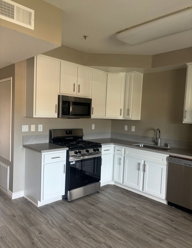 Building Photo - Addisyn Park Apartments