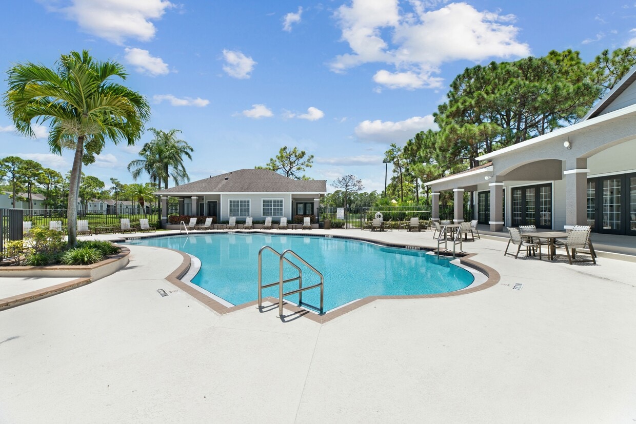 Primary Photo - Worthington Apartments