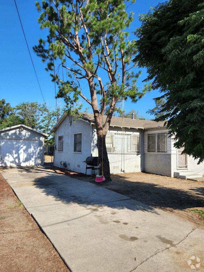 For Rent by Private Owner in Fontana CA 3 Listings Available