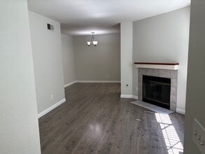 Building Photo - 4575 Contour Blvd