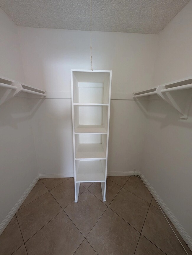 Building Photo - 3630 Westwood Blvd