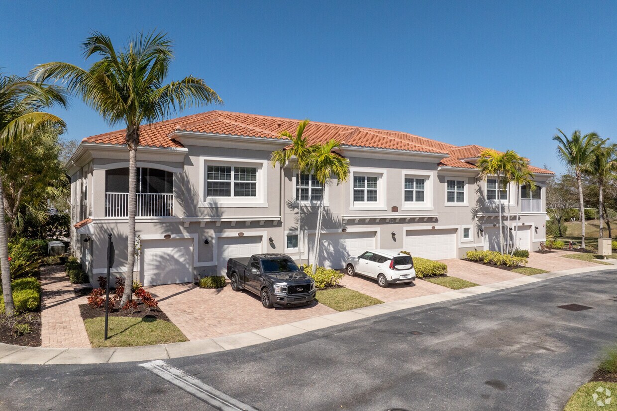 Primary Photo - Mirasol at Coconut Point