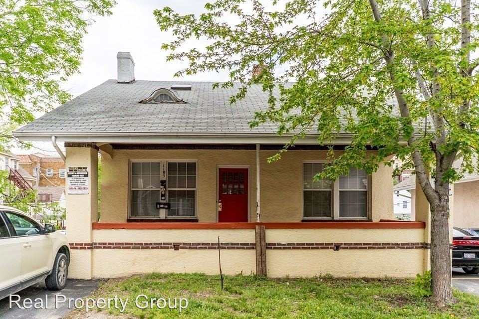 Primary Photo - 1105 Hamilton Way