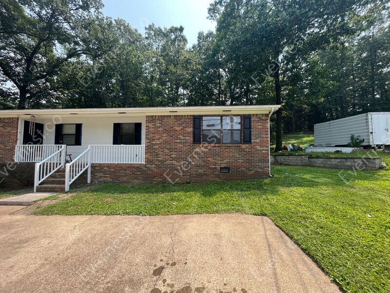 2603 N Hwy 341 Unit B, Rossville, GA 30741 Condo for Rent in Rossville, GA