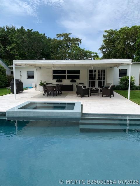 Foto del edificio - 839 Upland Rd
