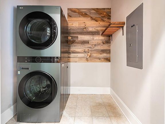 Building Photo - 3286 Northside Pkwy NW