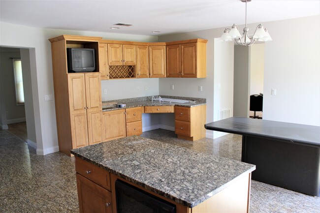 Kitchen - 100 Upper Sheep Pasture Rd