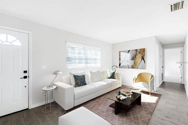 Foto del edificio - 6521 S Englewood Ave