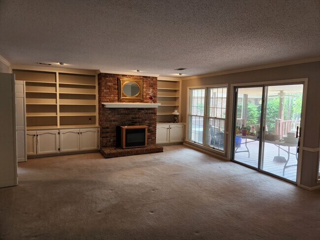 Building Photo - 1509 Bellingrath Dr., Tuscaloosa 35406