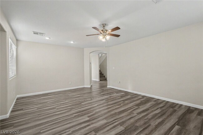Building Photo - 958 Medina De Leon Ave