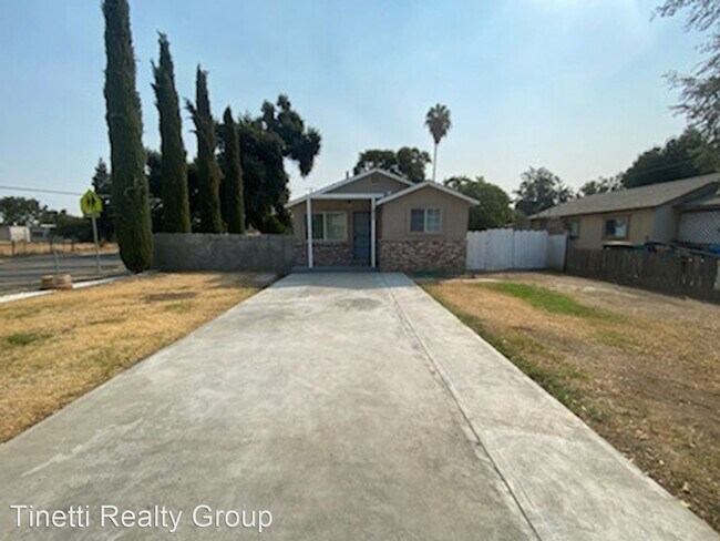Foto del edificio - 2 br, 1 bath House - 411 Fancher St.