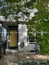 Building Photo - 1195 SE Leander St