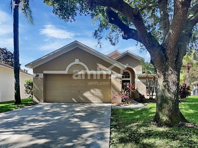 Building Photo - 15452 Osprey Glen Dr