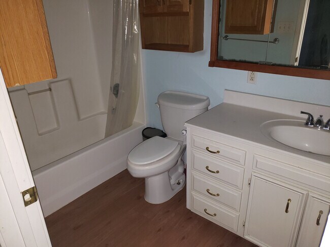 Foto del edificio - 113 E Magnolia St