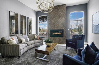 Building Photo - La Ventana