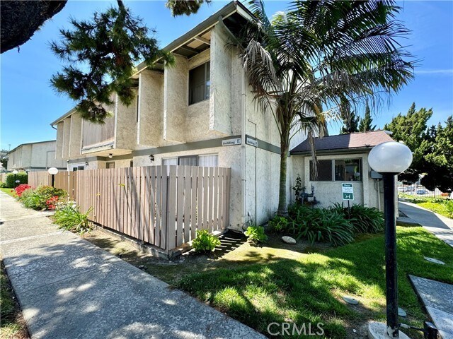 Building Photo - 2300 S Hacienda Blvd