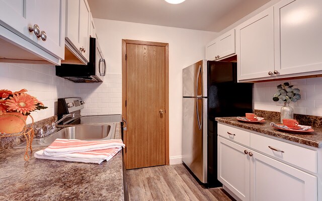 Foto del edificio - 630 E Liberty St