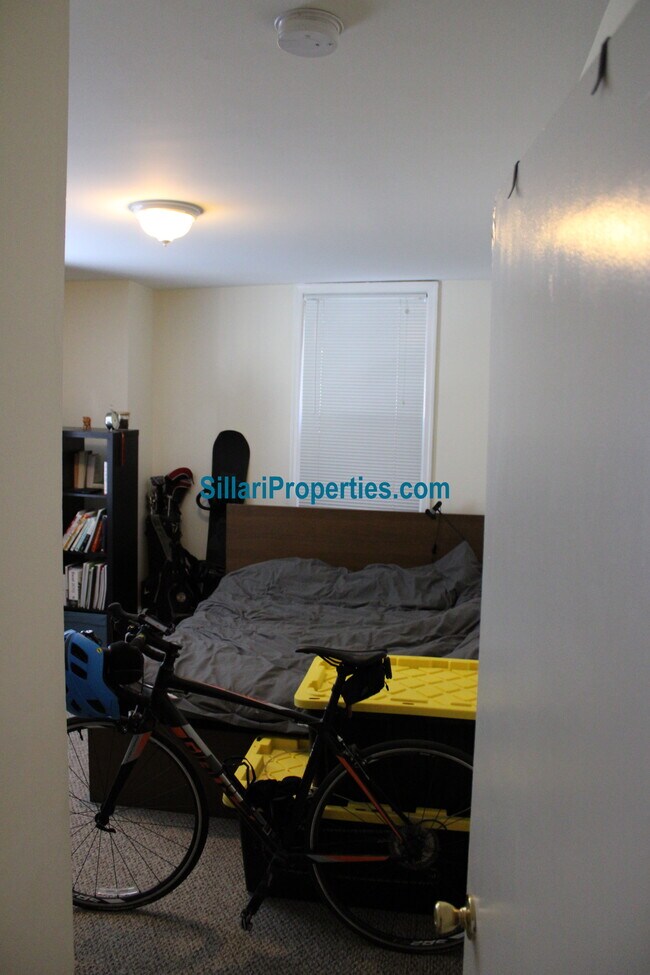 Foto del edificio - 37 Davis Sq