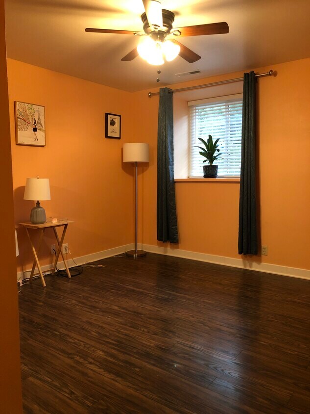 Primary Photo - 7784 S Sunbird Way