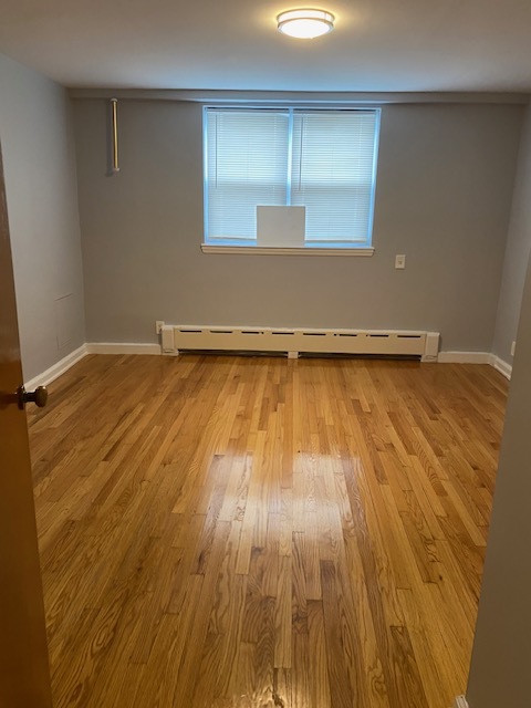 Bedroom - Fits King Bed - 656 Kimball Ave