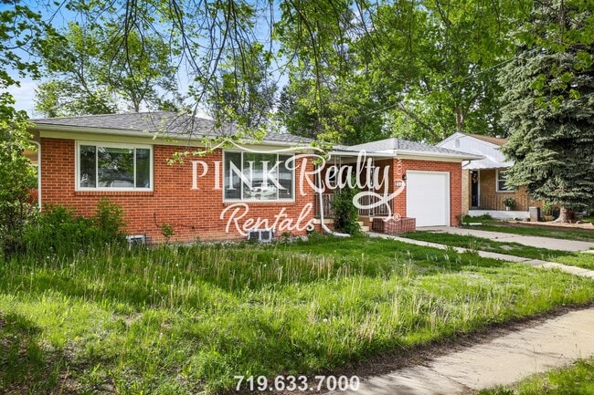 Photo - 2112 Templeton Gap Rd House