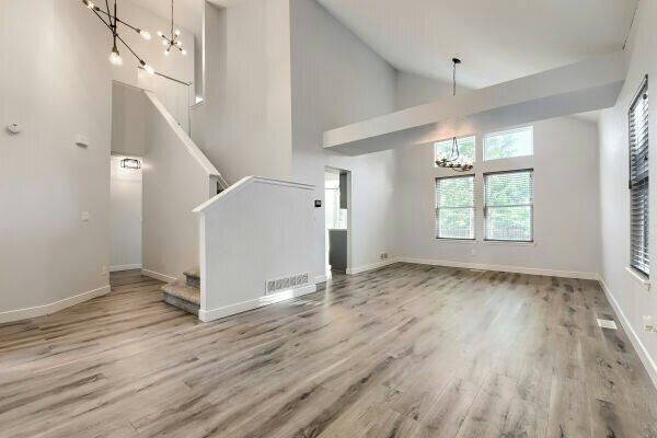 Foto del edificio - 2570 W 109th Ave