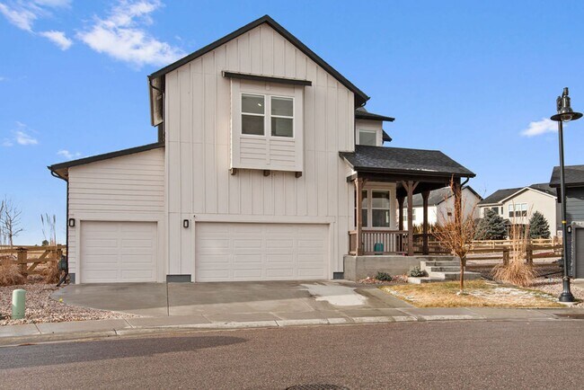 Foto del edificio - Luxury 5 Bedroom, 3.5 Bathroom in Timnath