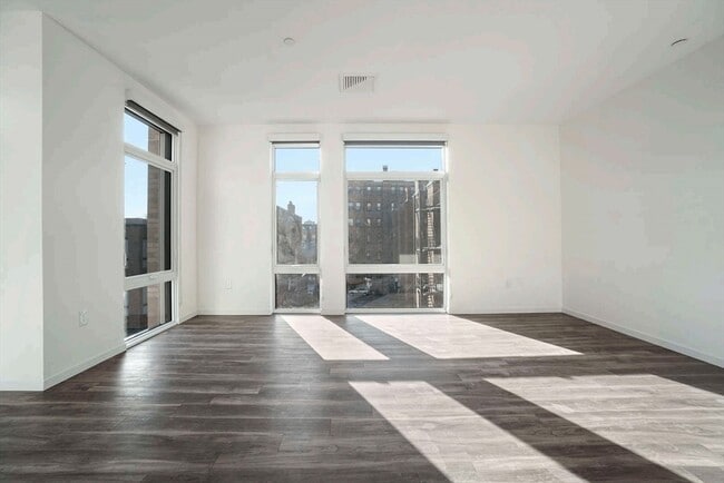Foto del edificio - 839 Beacon St