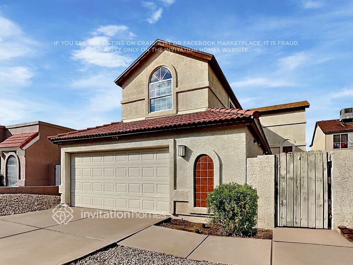 Foto principal - 446 E Wescott Dr