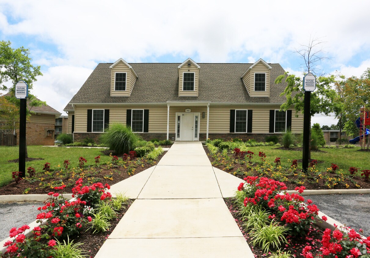 Andrews Ridge Apartments Apartments in Suitland, MD