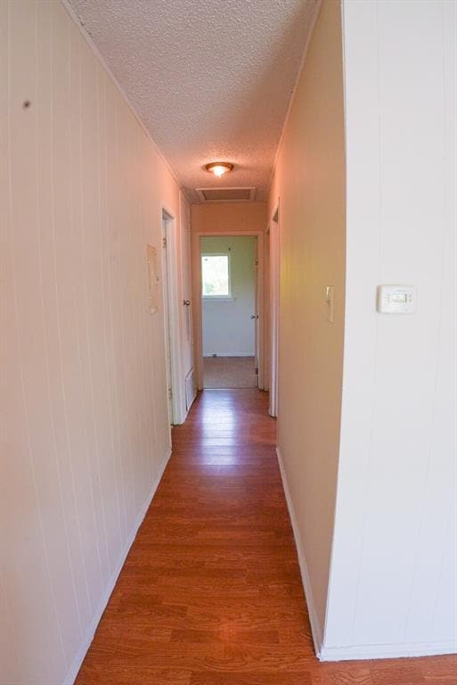Building Photo - 1302 Begonia Terrace
