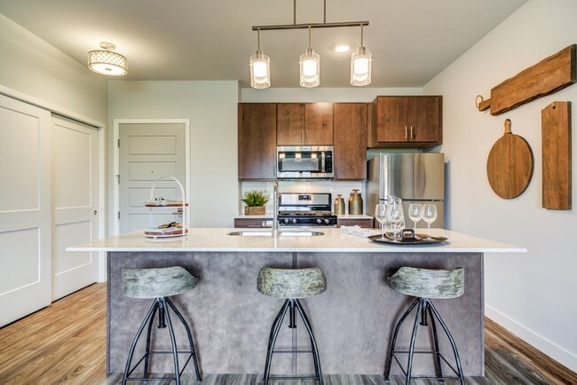 Interior Photo - Watermark at The Grove