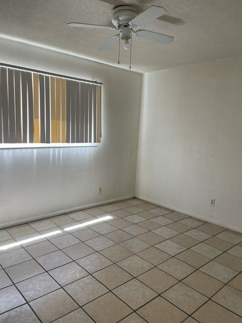 Foto del edificio - 38708 Glenraven Ave