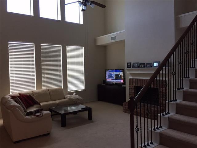 Foto del edificio - 1001 Long Pointe Ave