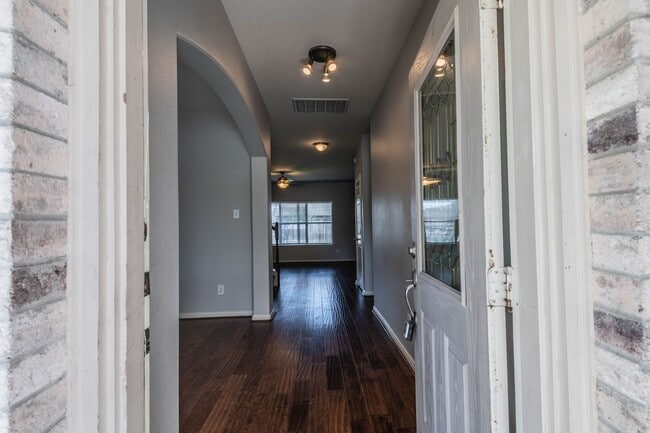 Foto del edificio - 20926 Hamlet Ridge Ln