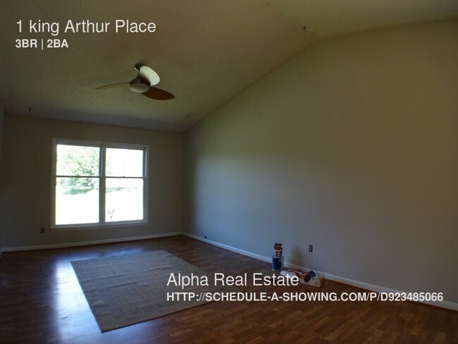 Building Photo - 1 King Arthur Pl