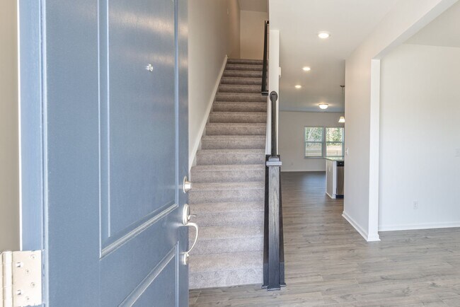 Foto del edificio - NEW 4 Bedroom Home - Stonebridge Fairways ...