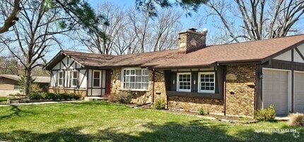 Building Photo - 222 Frances Ln