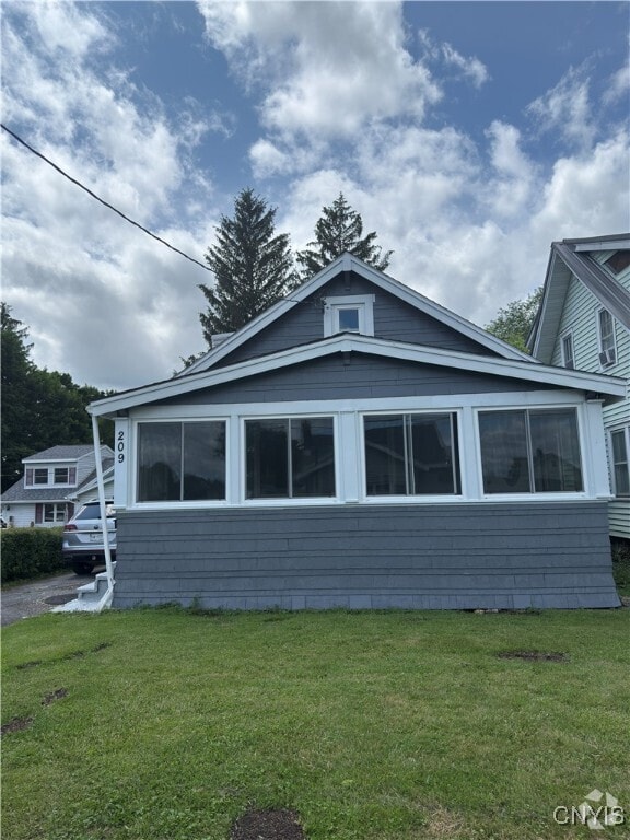 Building Photo - 209 Roby Ave