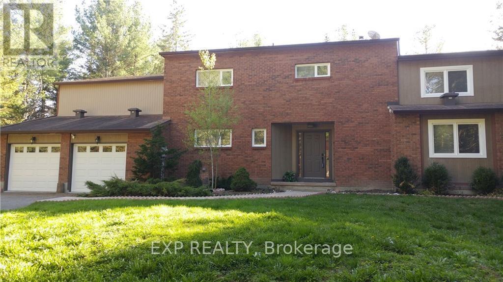 Primary Photo - 7 Wild Acre Ln